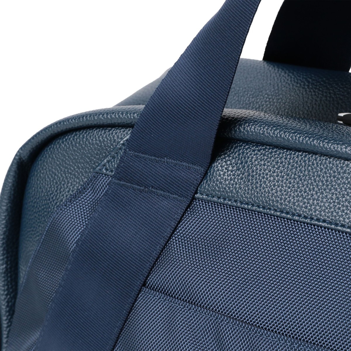 スクリプトロゴ ネイビー シューズポケット付きボストンバッグ