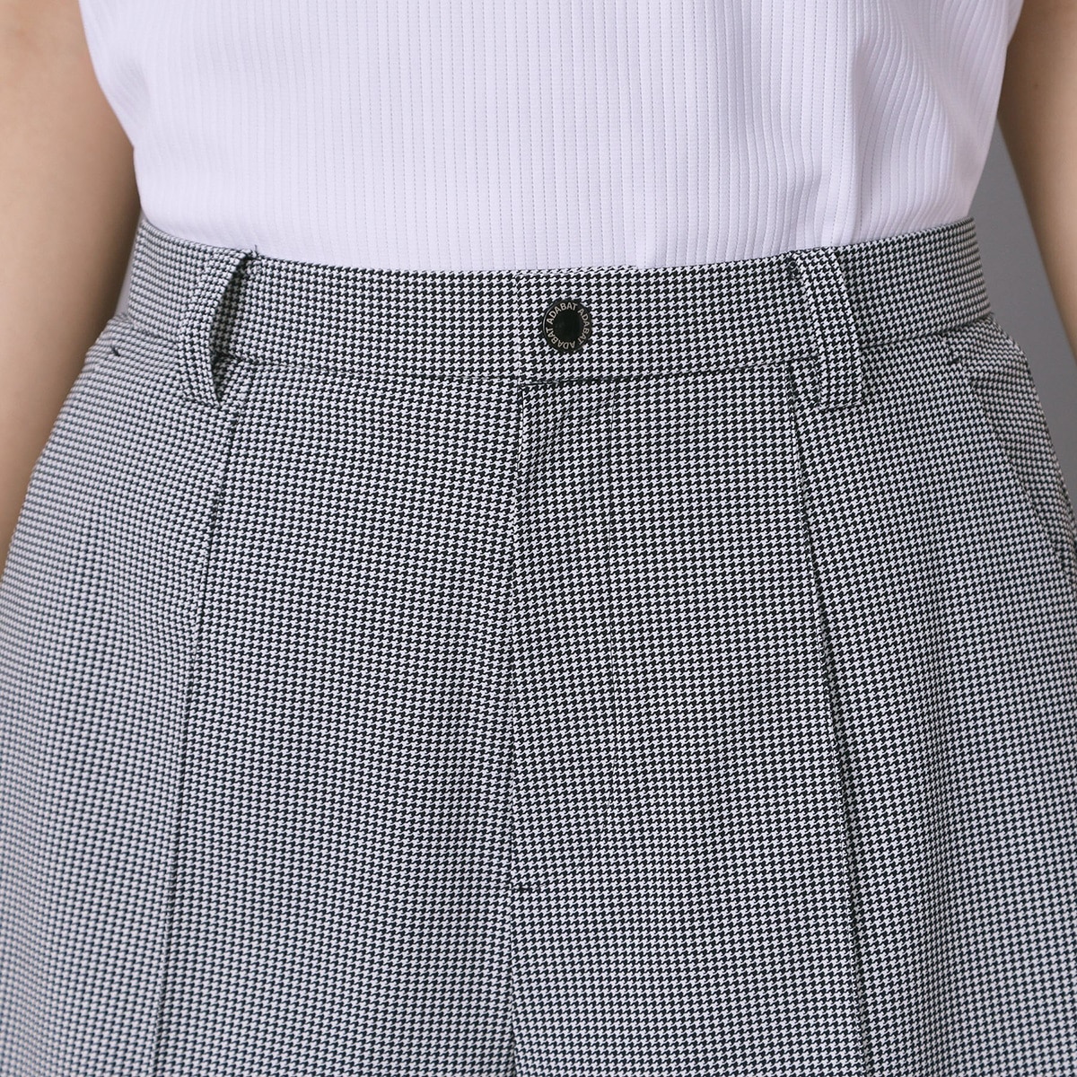クール千鳥キュロットパンツ レディス(ハーフパンツ)|ADABAT NAVY