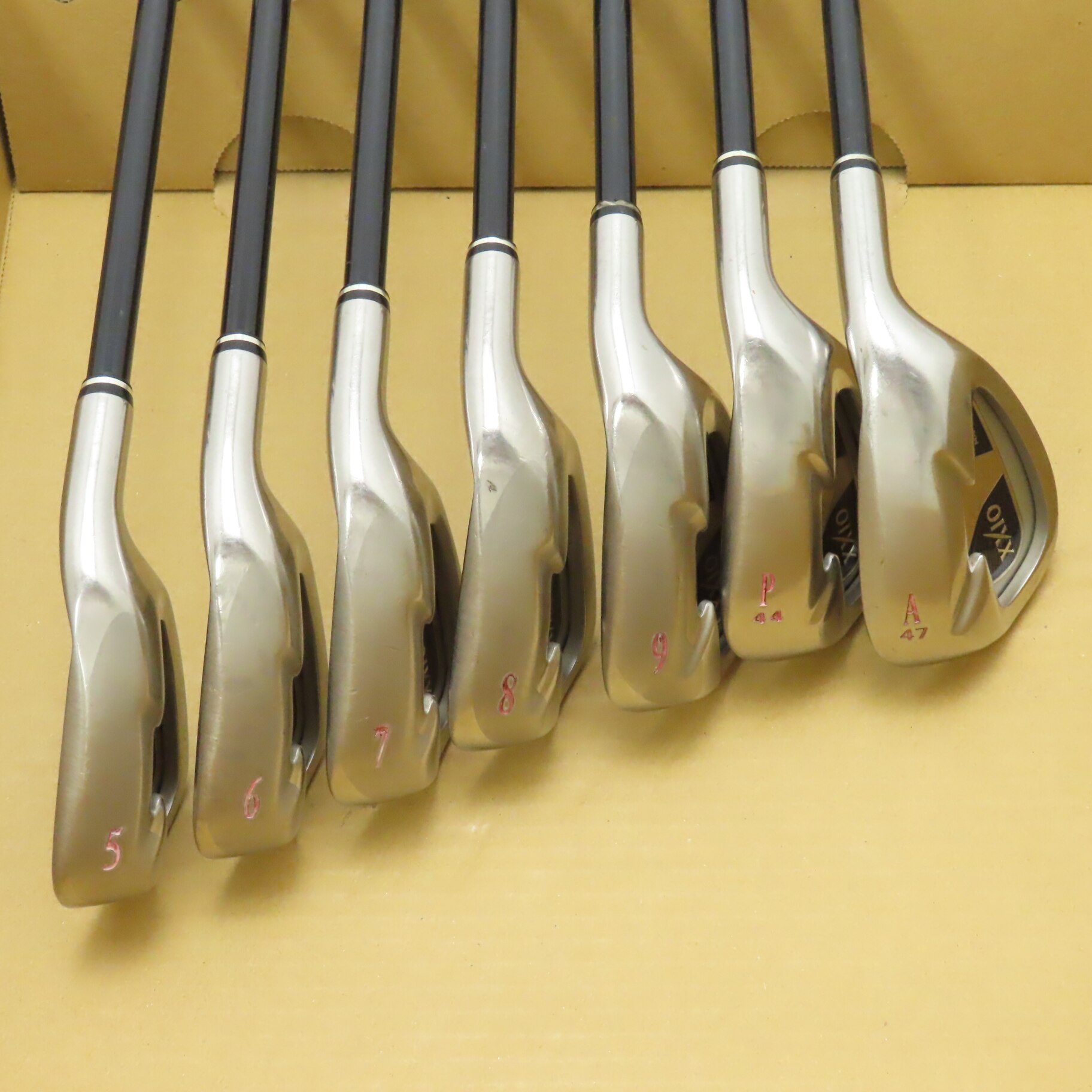 中古】ゼクシオ (2008) アイアン MP500 24 SR D(アイアン（セット