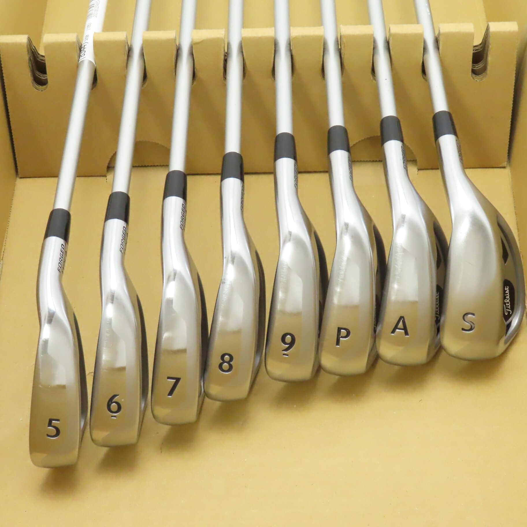 タイトリスト Titleist VG3 TYPE D 8本 VGI カーボン S タイトリスト Titleist VG3 TYPE D 8本 VGI カーボン S VG3