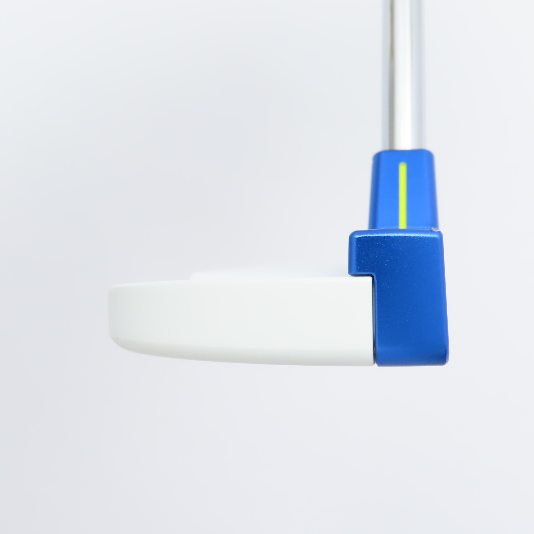 中古】Blue9／9 ホワイトバック DELTA-FACE DF-019 丸マレット パター