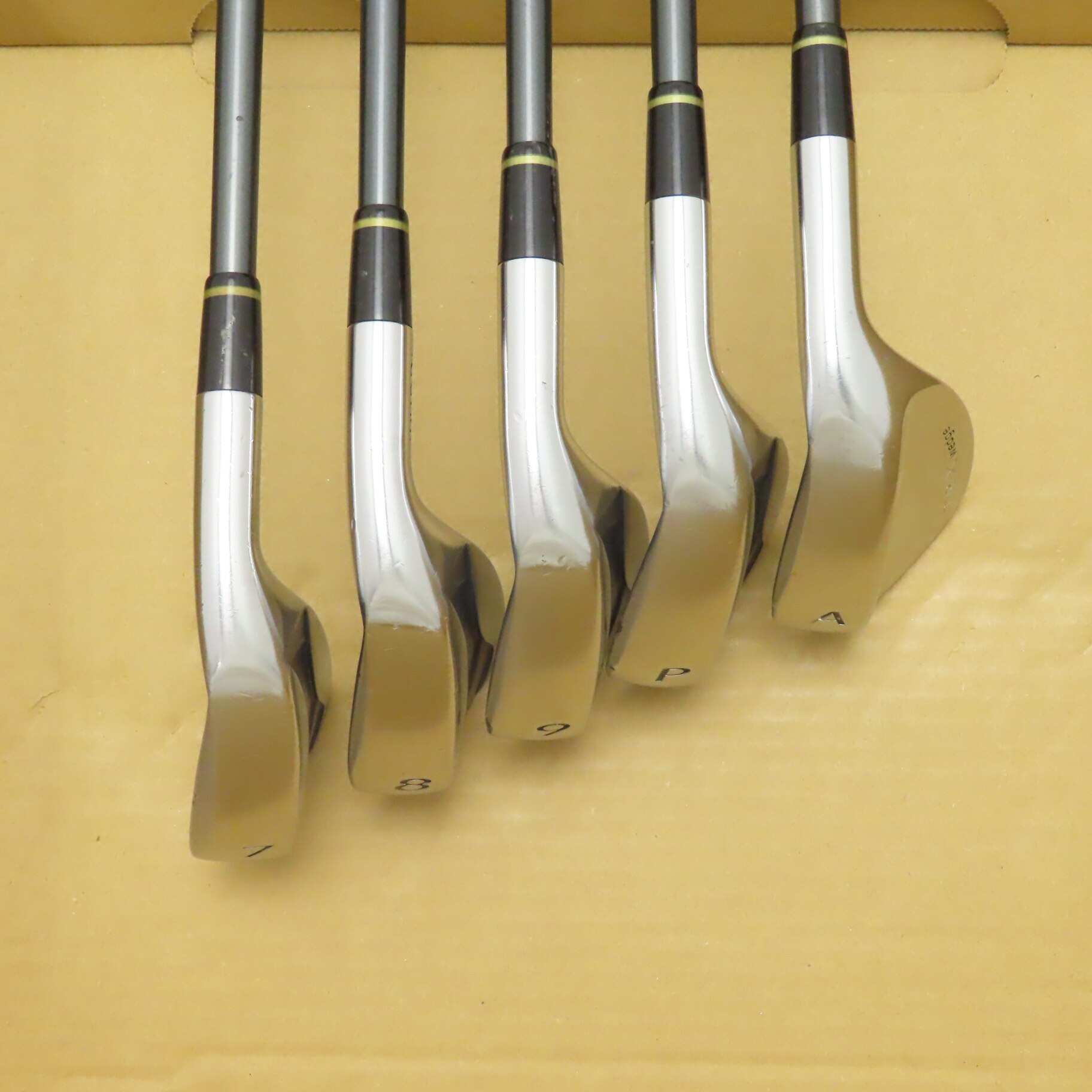 中古】TR-X 915 CR アイアン Spec Carbon 32 M40 D(アイアン（セット