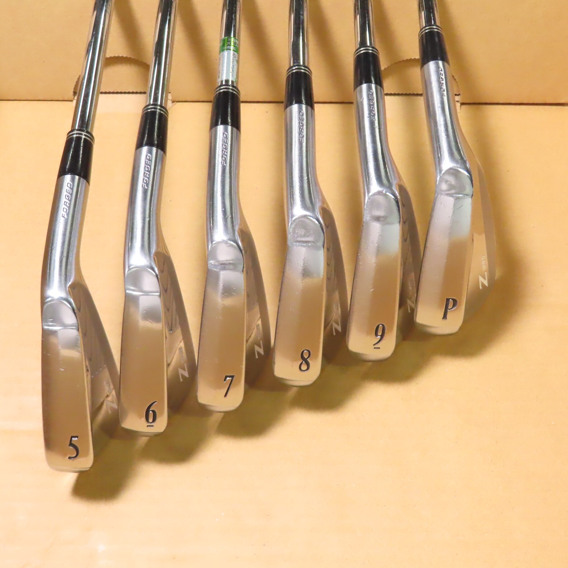 中古】スリクソン Z945 アイアン Dynamic Gold DST 26 S200 CD