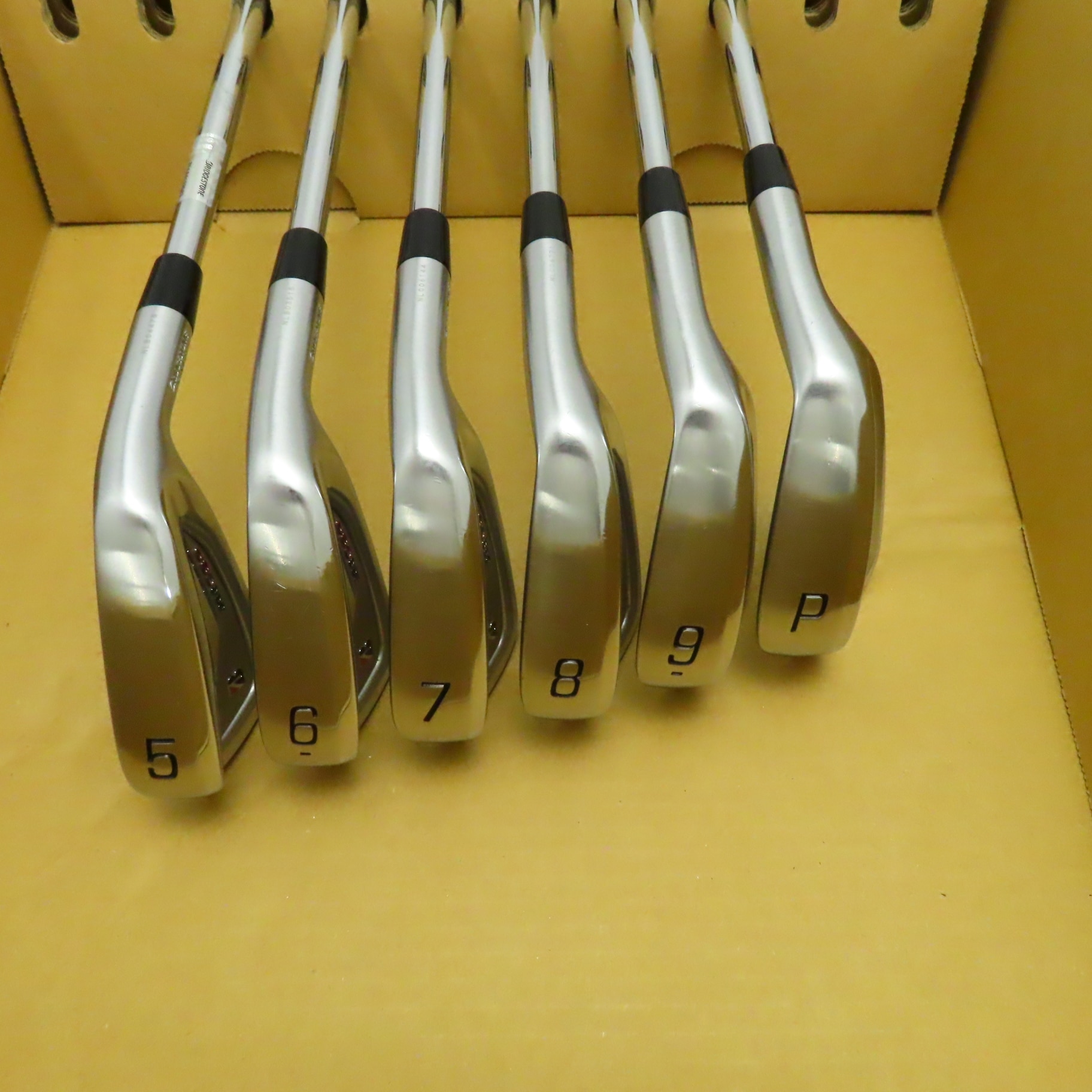 中古】258CBP アイアン N.S.PRO MODUS3 TOUR 105 DUAL FLOW 23.5 S CD