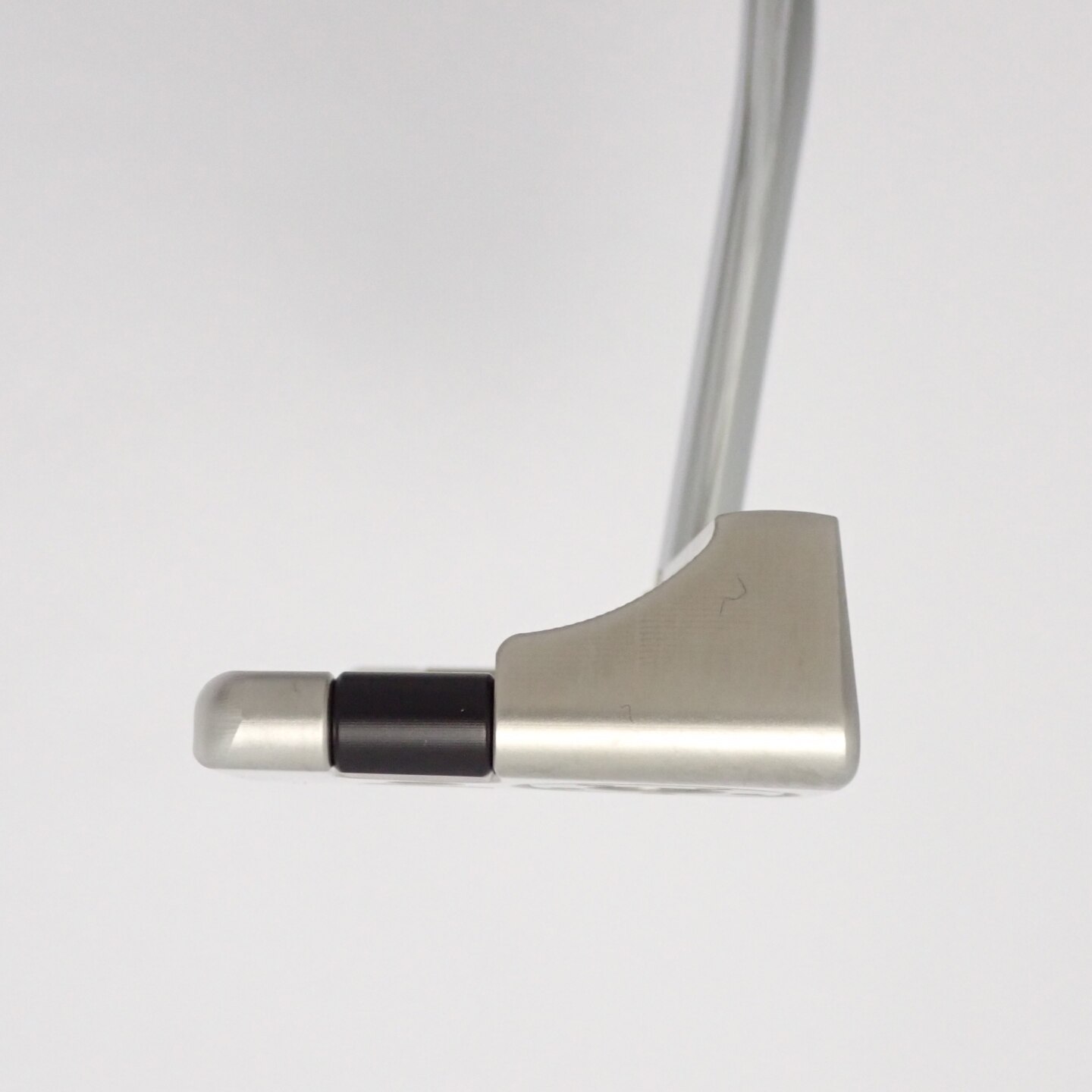 【中古ゴルフクラブ】スコッティキャメロン　SCOTTY CAMERON　スタジオスタイル スクエアバック(2025) パター スチールシャフト　シャ… 中古】スタジオスタイル スクエアバック(2025) パター スチール