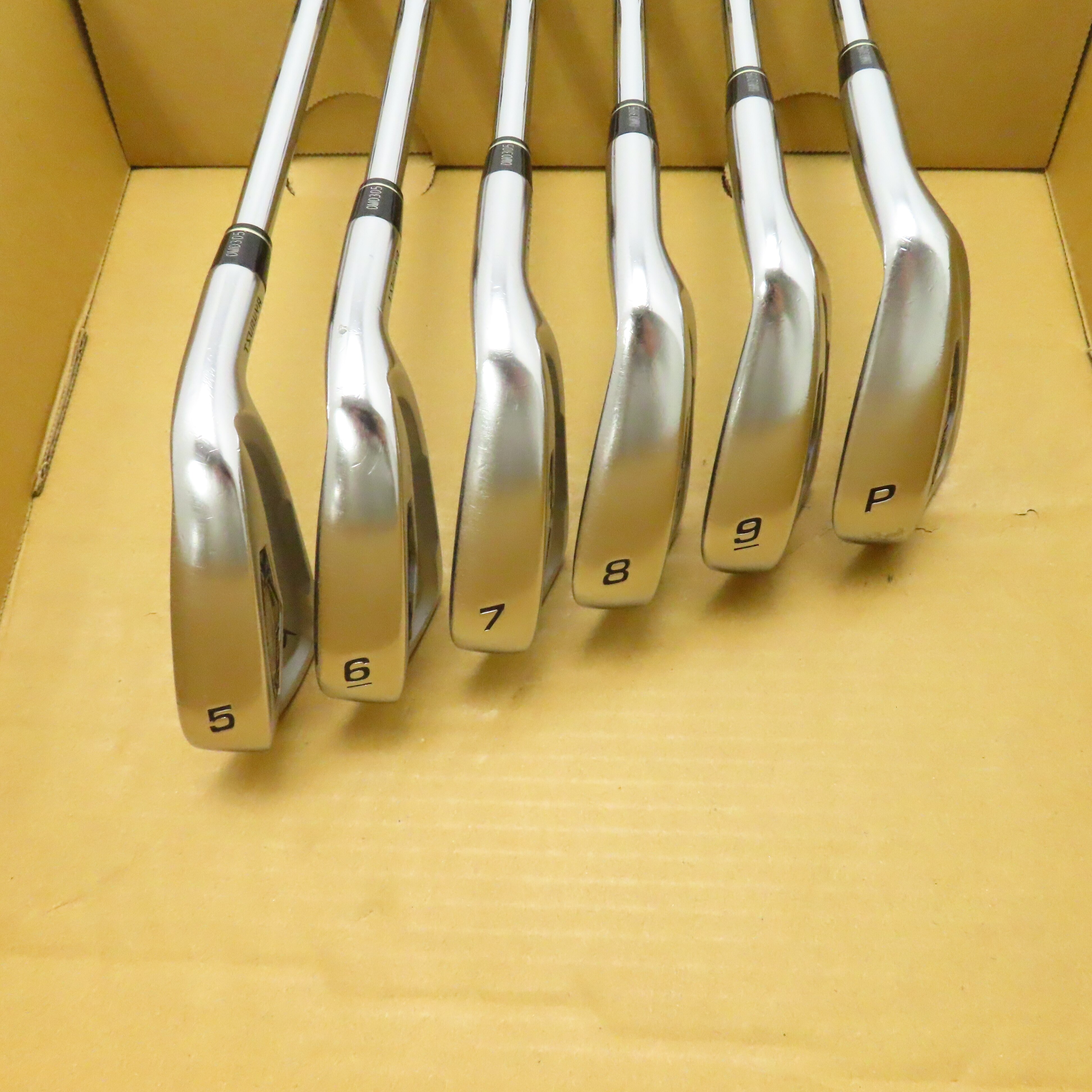 中古】GOLDEN PRIX Xi type2 アイアン N.S.PRO MODUS3 TOUR 120 24 R