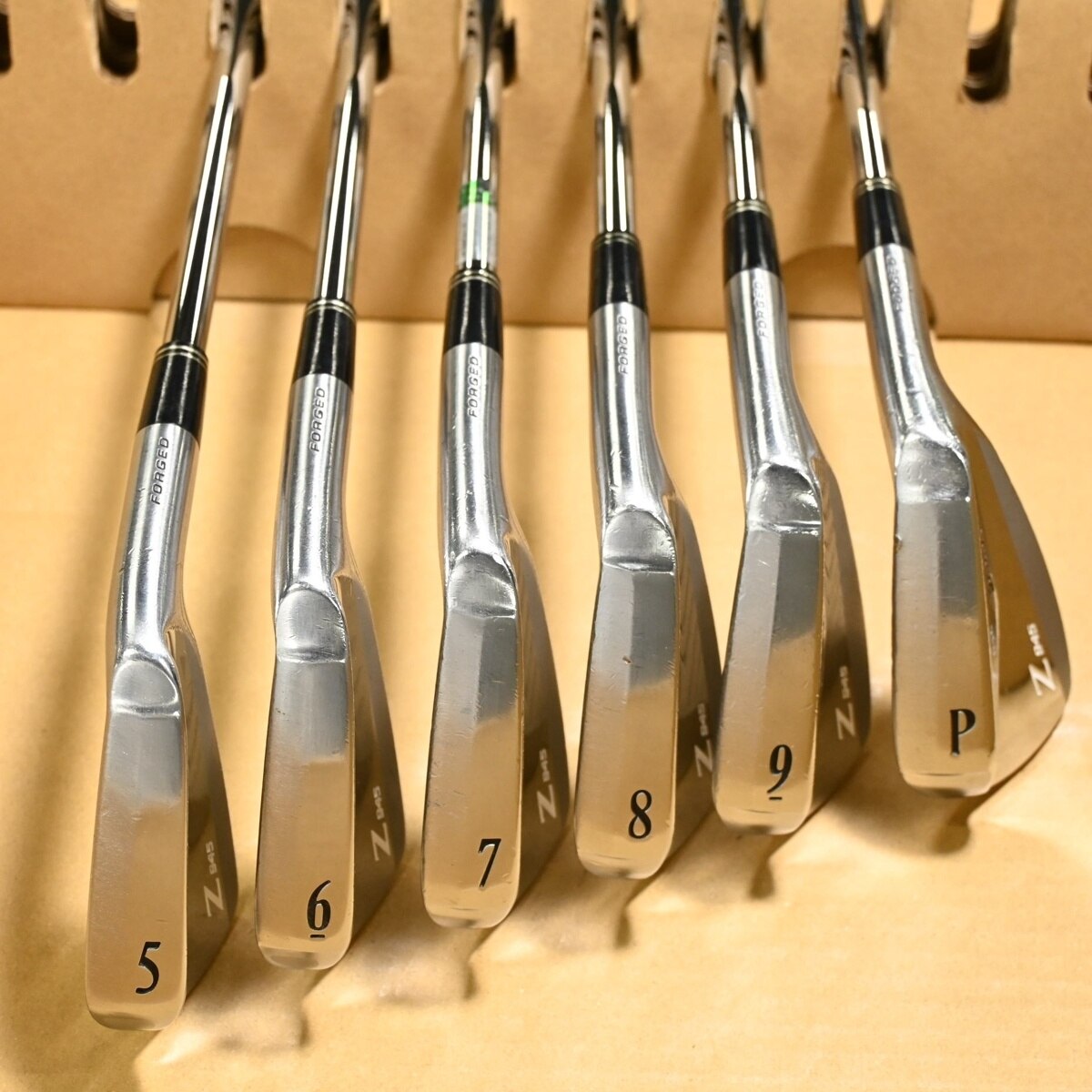 中古】スリクソン Z945 アイアン Dynamic Gold DST 26 S200 CD