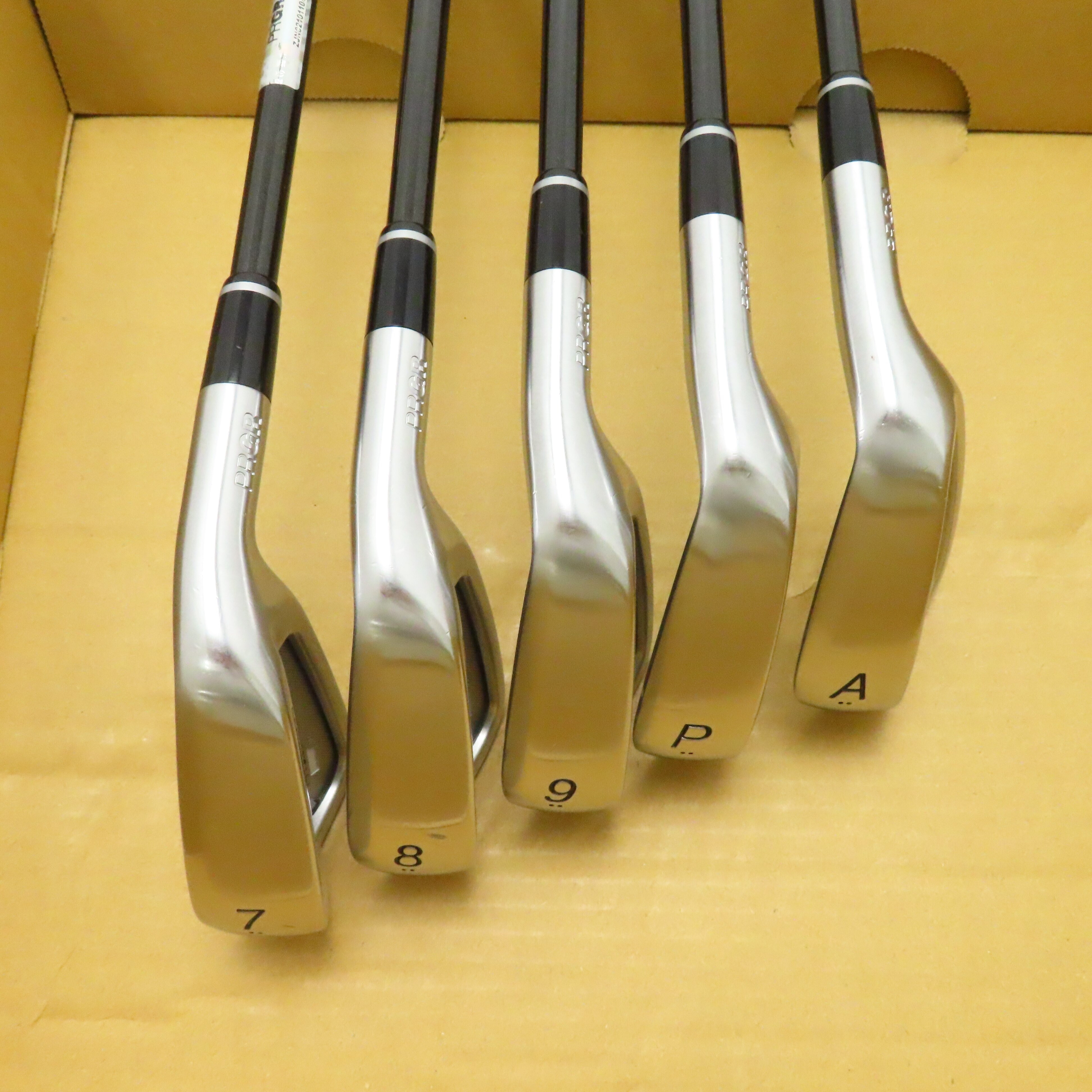 中古】03 IRONS アイアン Diamana FOR PRGR 26 S C(アイアン（セット