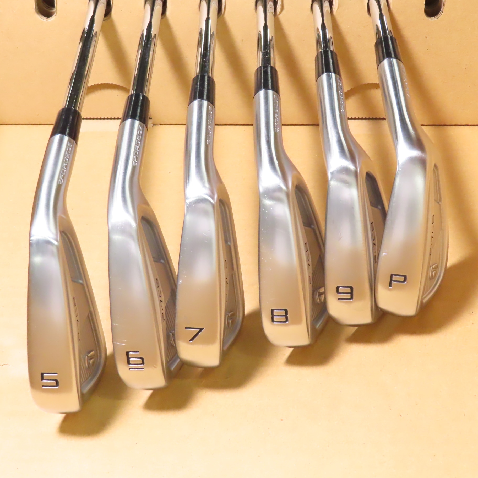 中古】P7CB(2024) アイアン Dynamic Gold MID 115 26 S200 C(アイアン