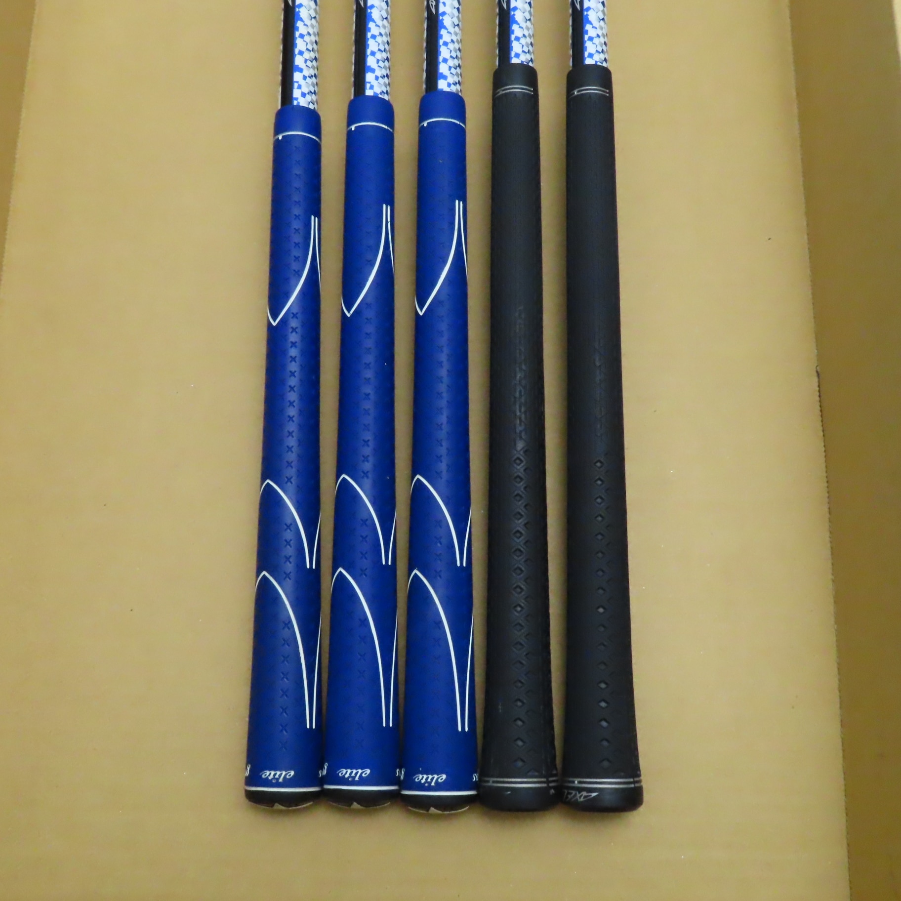 中古】AXEL ZX HM アイアン AXEL ZX HM 24 R D(アイアン（セット