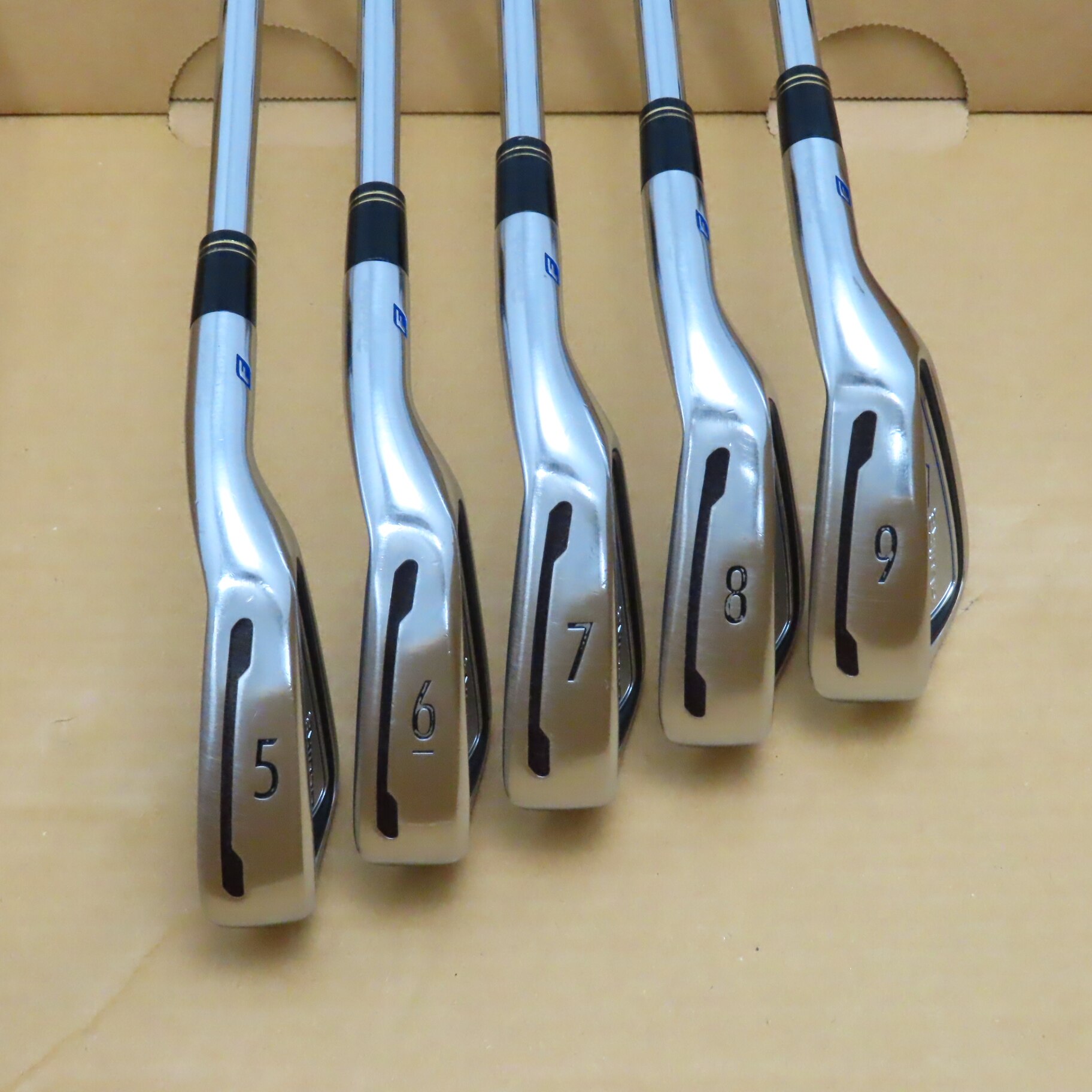 中古】グローレ F アイアン N.S.PRO ZELOS 8 24 R D(アイアン（セット