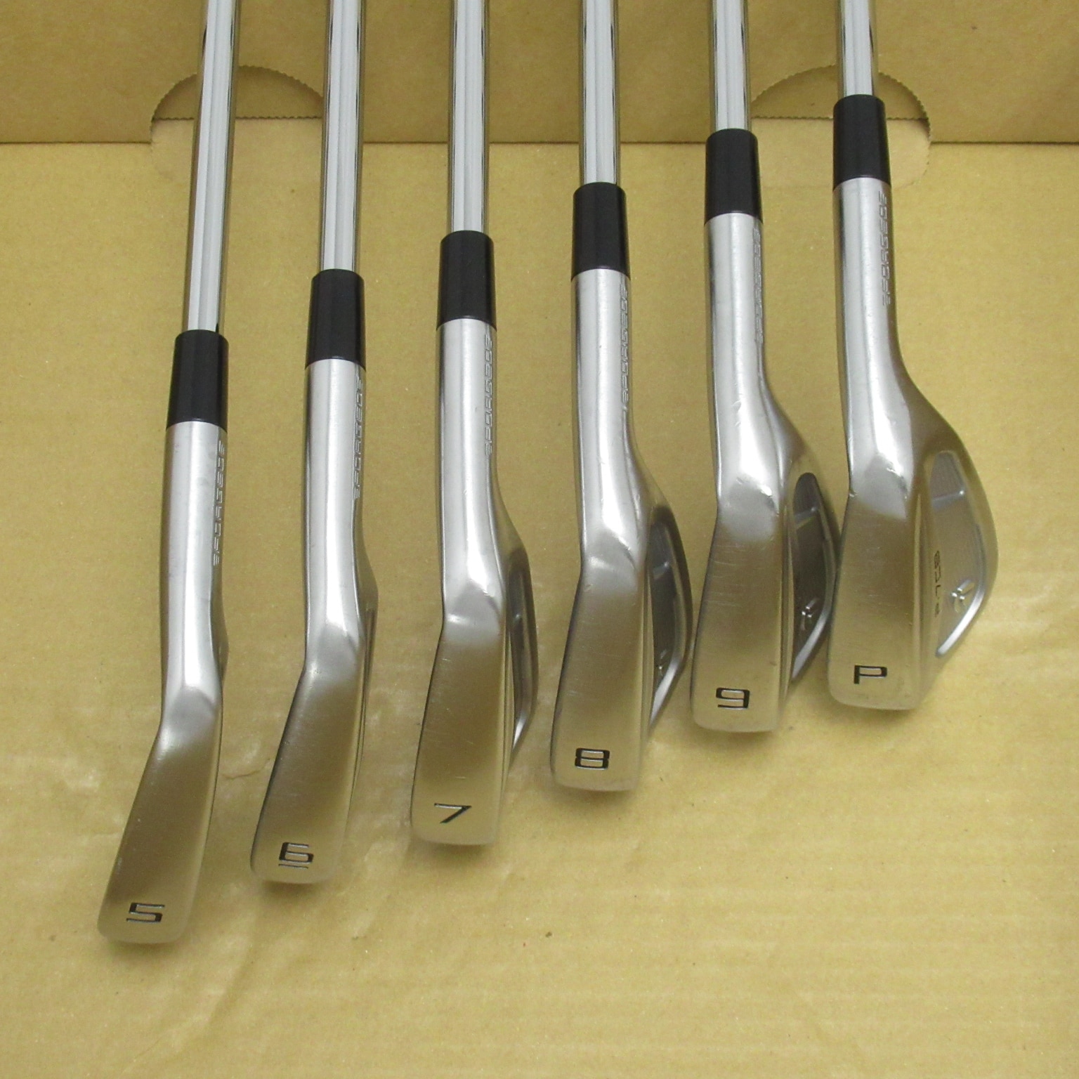 中古】P7CB(2024) アイアン Dynamic Gold MID 115 26 S200 C(アイアン