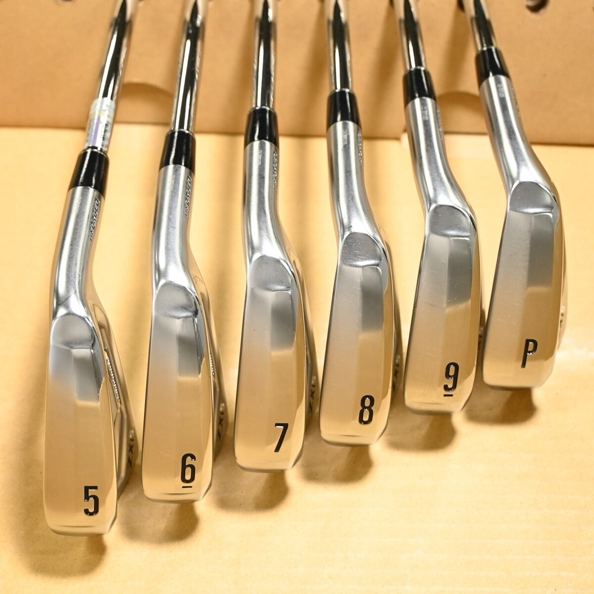 【中古】 海坂 中古】スリクソン ZXi5 アイアン N.S.PRO MODUS3 TOUR 105 DST 24 S C