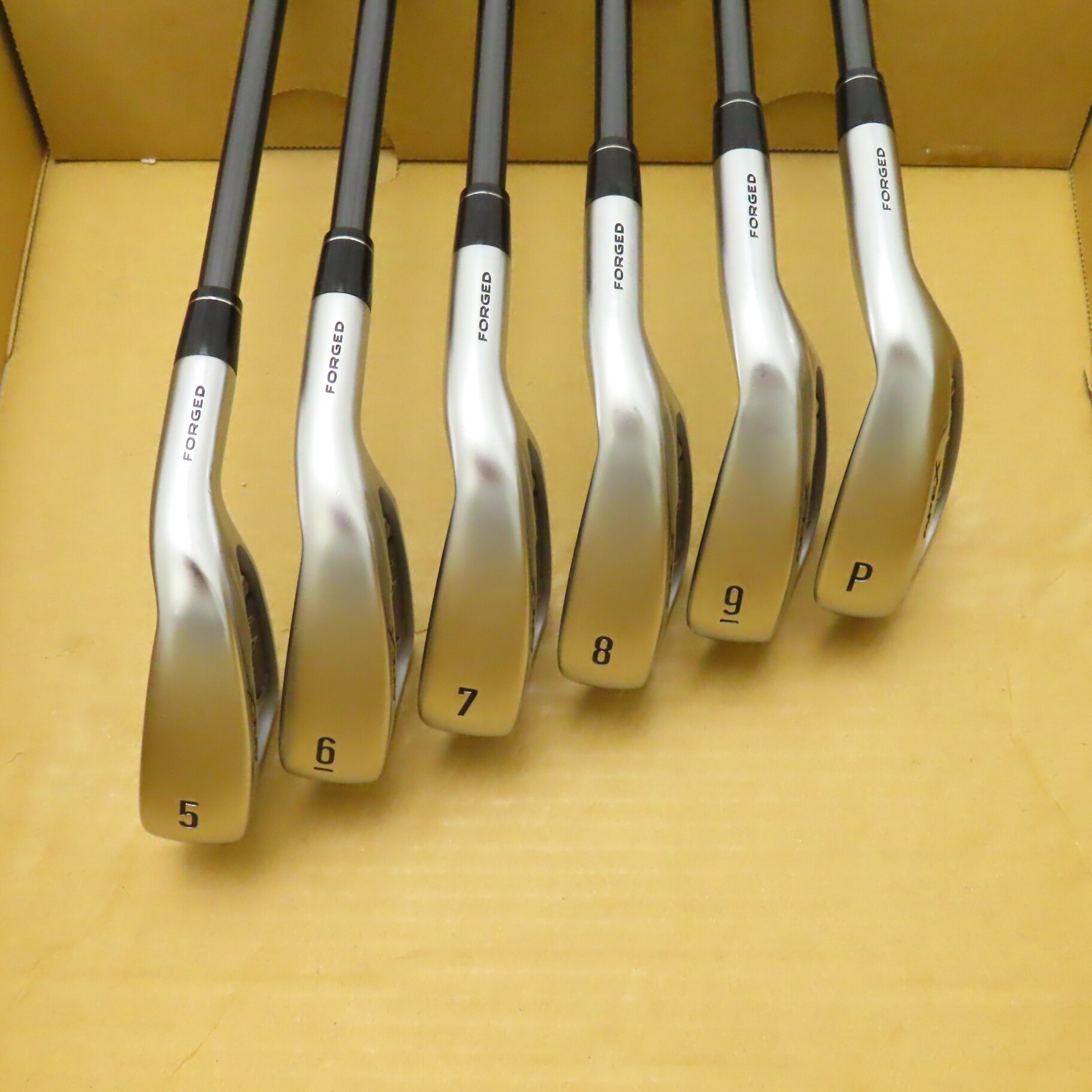 中古】APEX DCB(2021) アイアン Diamana 55 for Callaway 23 R C