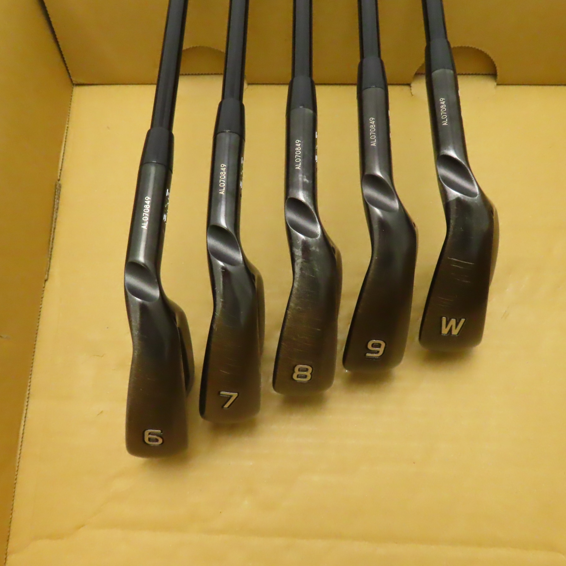 中古】G710 アイアン ALTA DISTANZA BLACK 40 24.5 R CD(アイアン