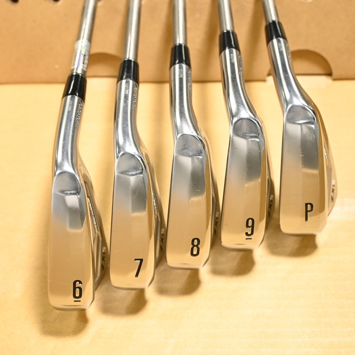 中古】スリクソン ZXi5 アイアン Aerotech SteelFiber i80cw 27 S C