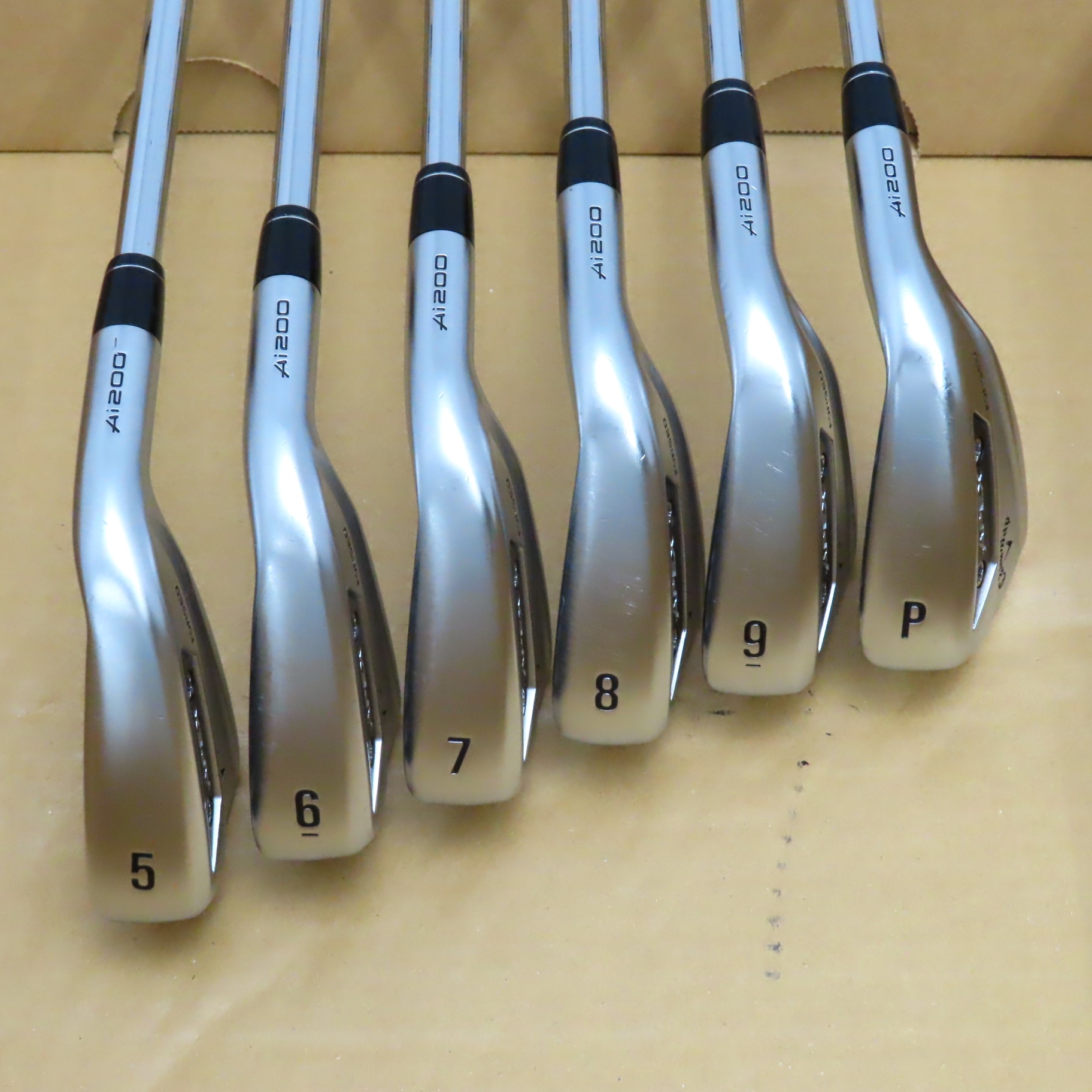 【美品•レアスペック】Ai200 アイアン 5〜PW,AW7本 DG105R IR RH APEX AI200 5P ST STF MDS3 TR105 JV