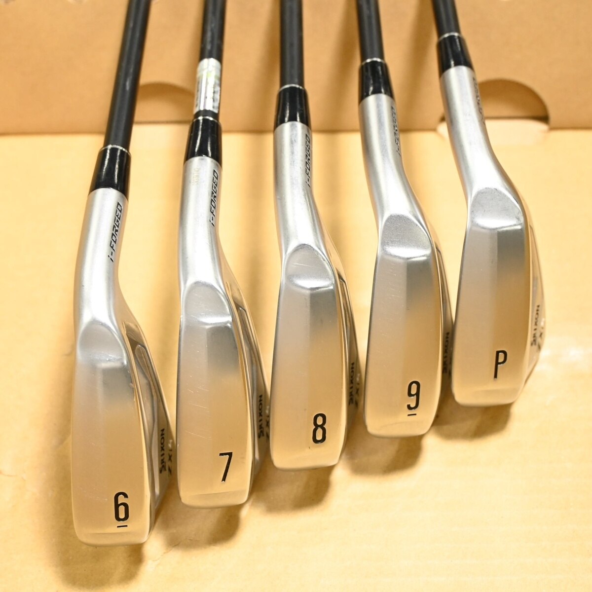 中古】スリクソン ZXi4 アイアン Diamana ZXi for IRON 25.5 S CD