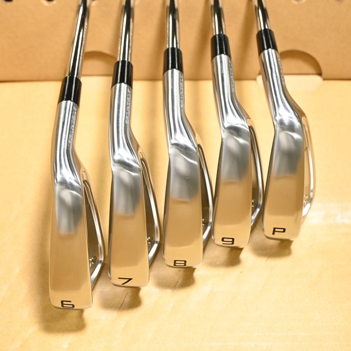 中古】P8CB(2025) アイアン N.S.PRO 850GH neo 27 R BC(アイアン