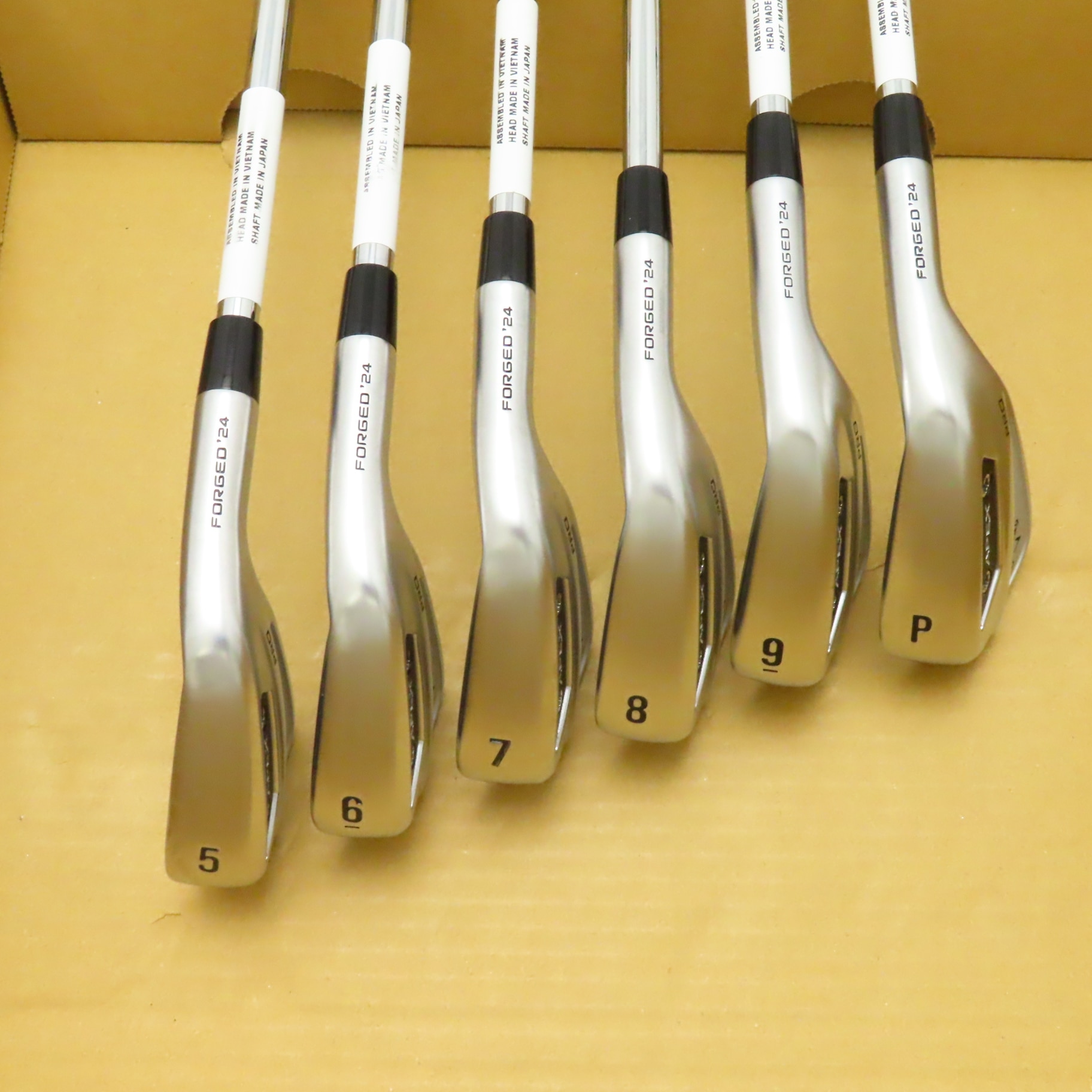 中古】APEX PRO(2024) アイアン N.S.PRO MODUS3 TOUR 105 25 S BC