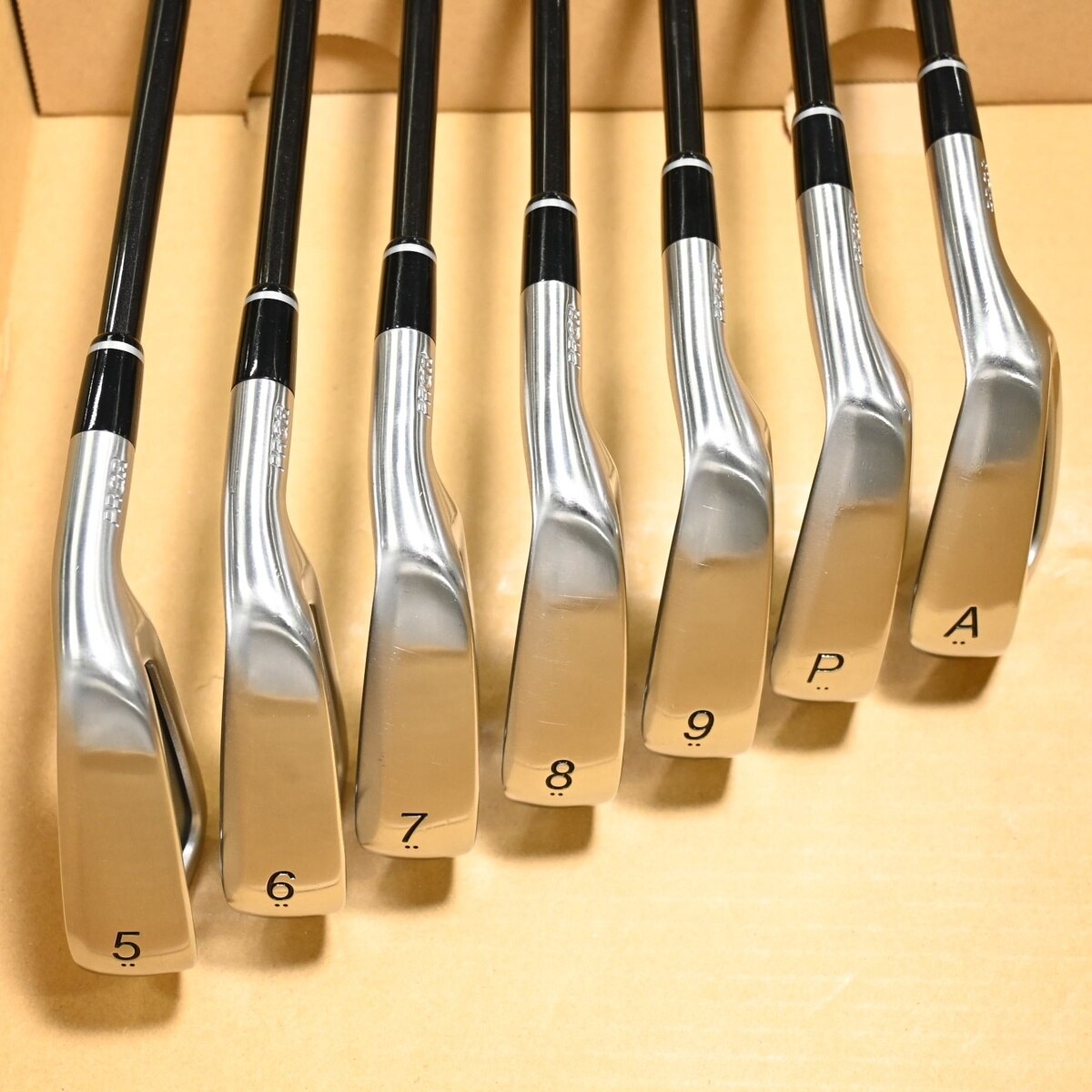 PRGR 03 アイアン 6番 Diamana FOR PRGR 中古品 中古】03 IRONS アイアン Diamana FOR PRGR 21 R C(アイアン（セット