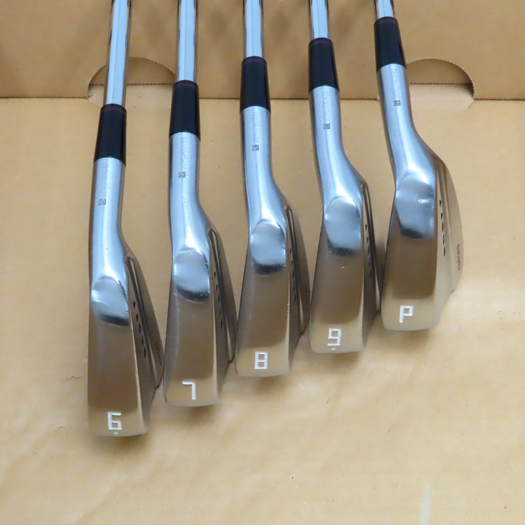 中古】オノフ フォージド KURO(2019) アイアン Dynamic Gold 28 S200 C