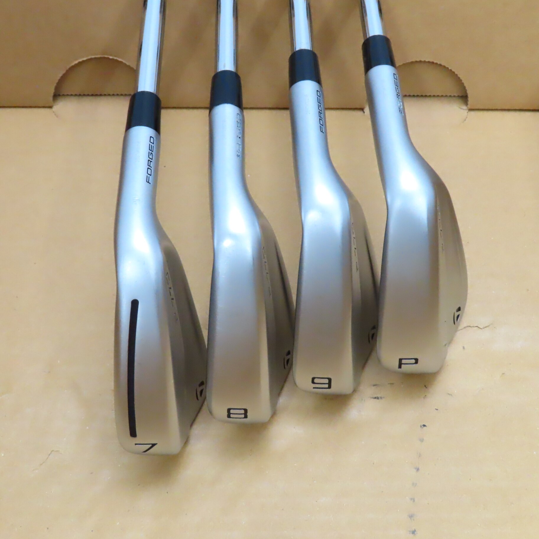 中古】P770(2023) アイアン Dynamic Gold EX TOUR ISSUE 33 S200 CD