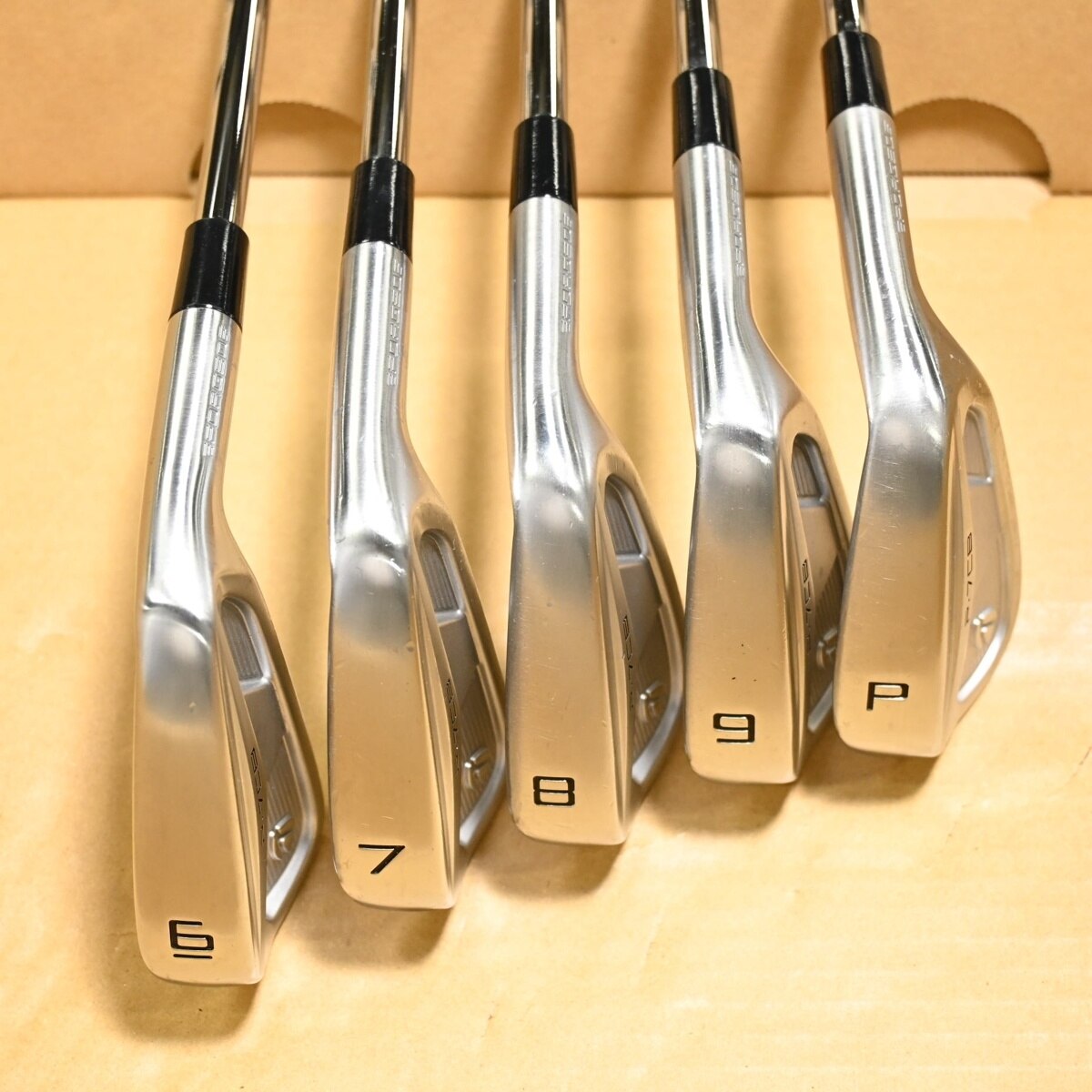 中古】P7CB(2024) アイアン Dynamic Gold MID 115 29 S200 C(アイアン