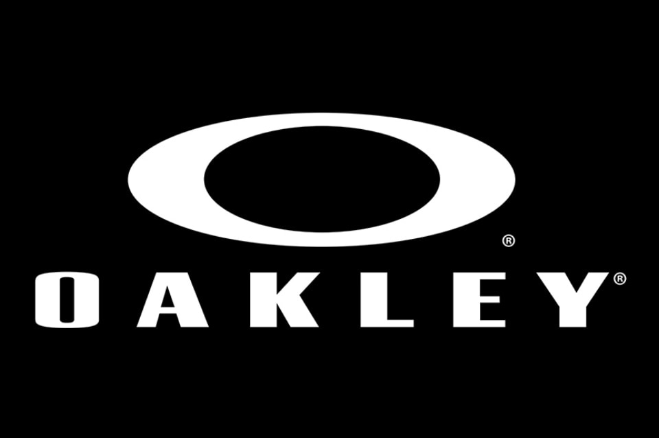 OAKLEY（オークリー）ハイスペックなゴルファーへオークリーがおくるスカルシリーズ最高峰の「ホワイトレーベル」 ｜ GDOゴルフショップ
