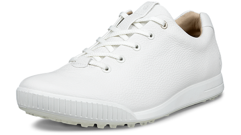 コースもオフコースも気軽に履けてストレスフリー エコーらしさ満載の