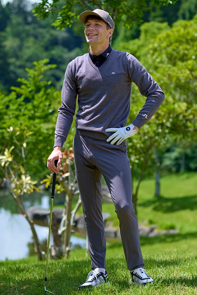 J.LINDEBERG ジェイリンドバーグ タートルネック ニット ゴルフウェア J.LINDEBERG ジェイリンドバーグ タートルネック ニット ゴルフ