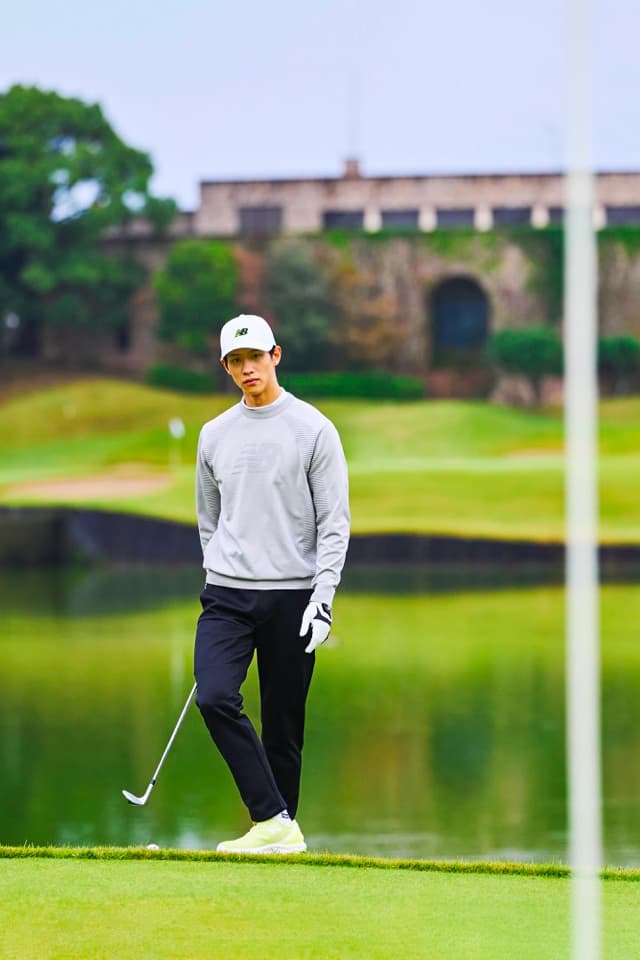 ビッグラインロゴジャカード ミドルソックス(靴下)|New Balance Golf