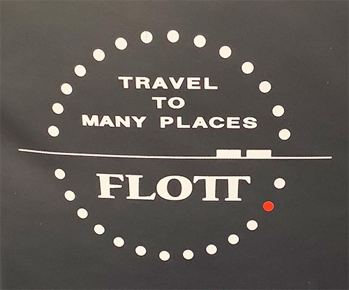 バックパックのように背負えるミズノのキャディバッグ「FLOTT」 | GDO