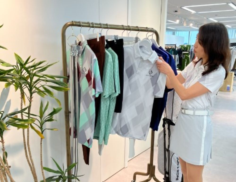 突撃！ブランドインタビュー第5弾 ～2024春夏 ジュンアンドロペ編